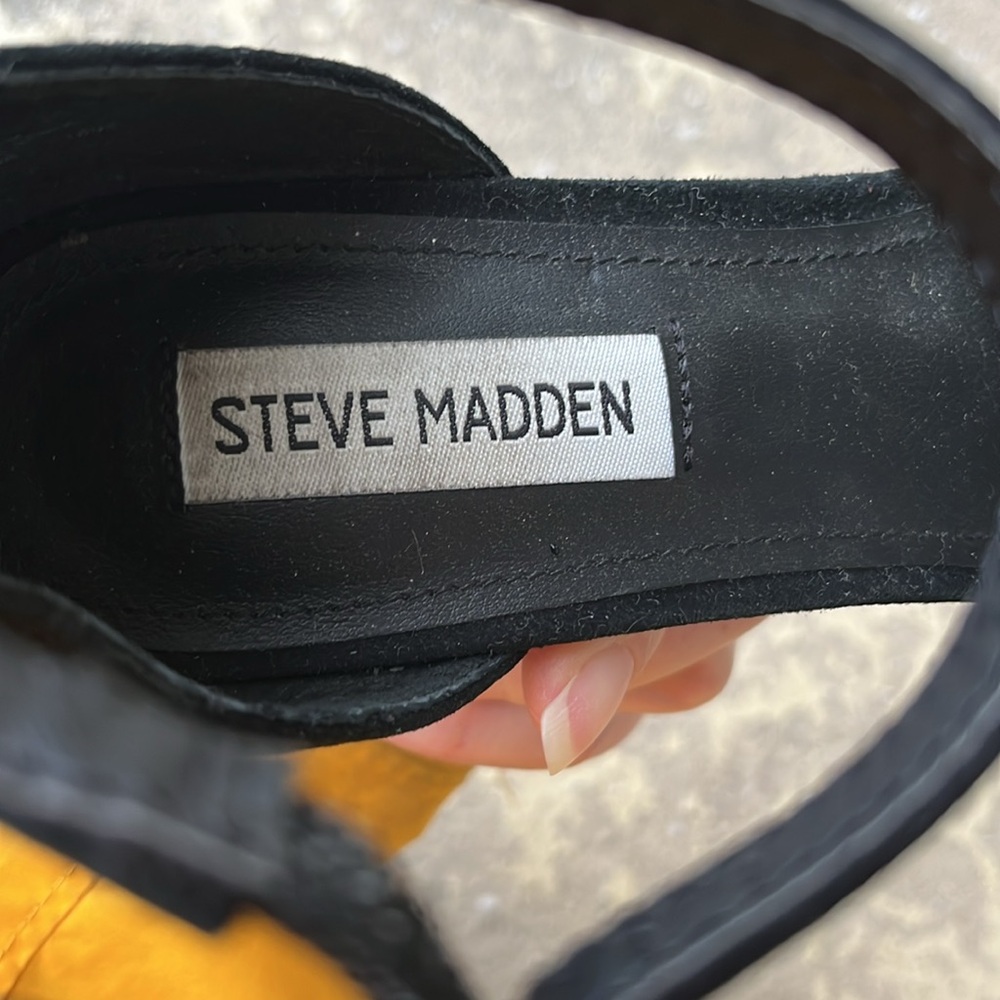 New Steve Madden black leather ankle strap sandal - Picture 7 of 12
